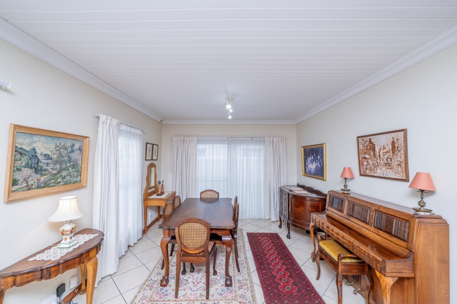 2 Bedroom Property for Sale in Vierlanden Western Cape